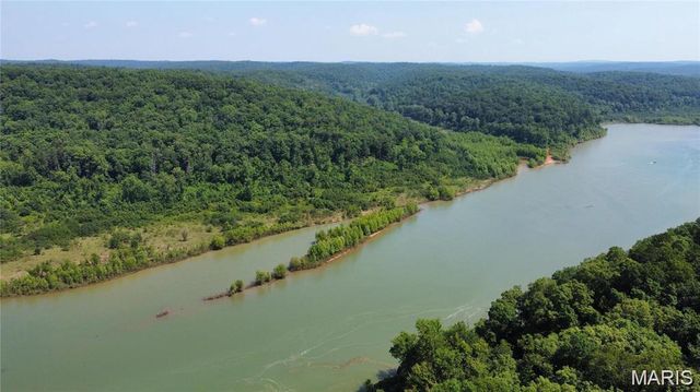 677 State Highway AA, Piedmont, MO 63957