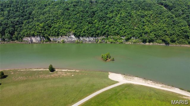 677 State Highway AA, Piedmont, MO 63957