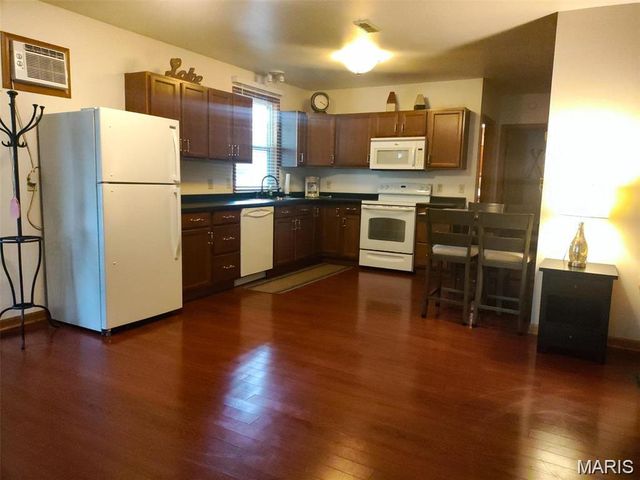 677 State Highway AA, Piedmont, MO 63957