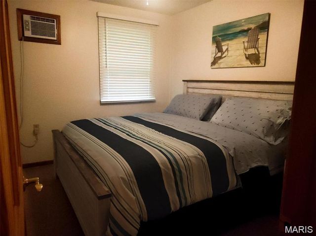 677 State Highway AA, Piedmont, MO 63957