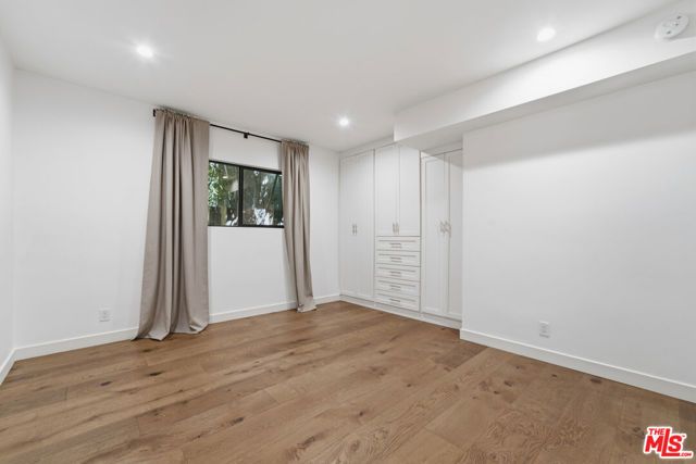 393 Huntley Drive 1, West Hollywood, CA 90048