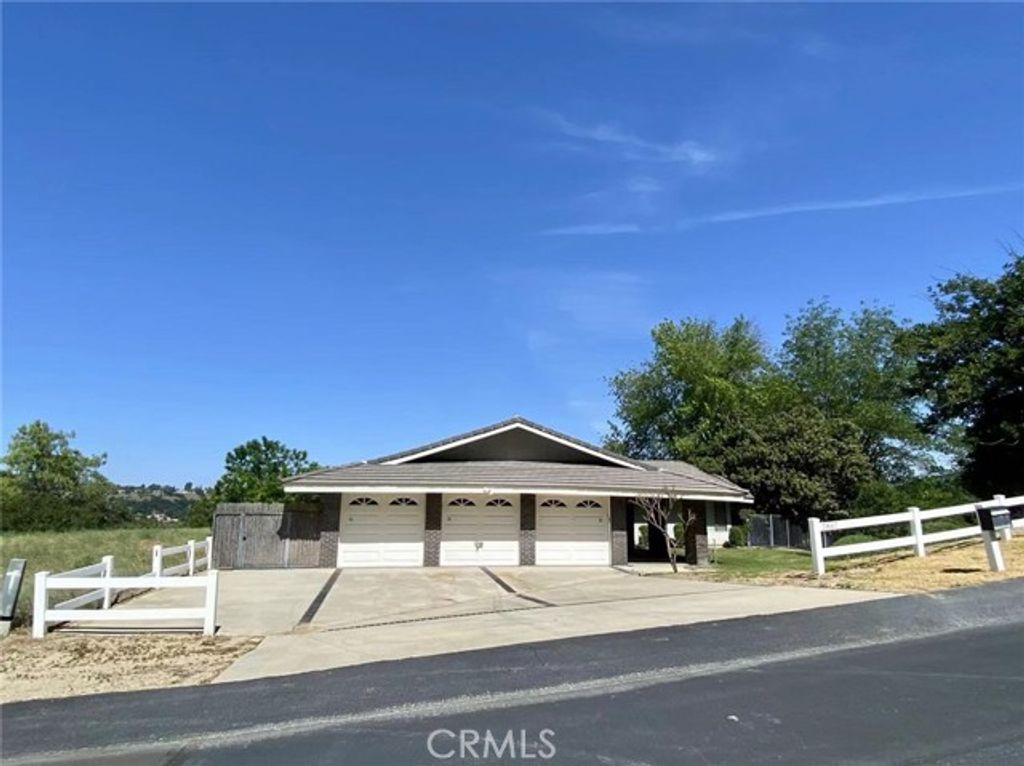 2867 Shadow Canyon, Diamond Bar, CA 91765