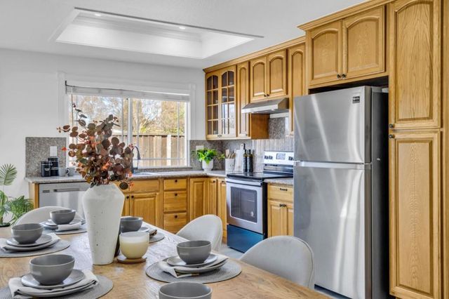 2825 Aetna Way, San Jose, CA 95121