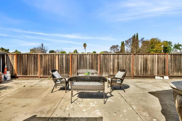 2825 Aetna Way, San Jose, CA 95121