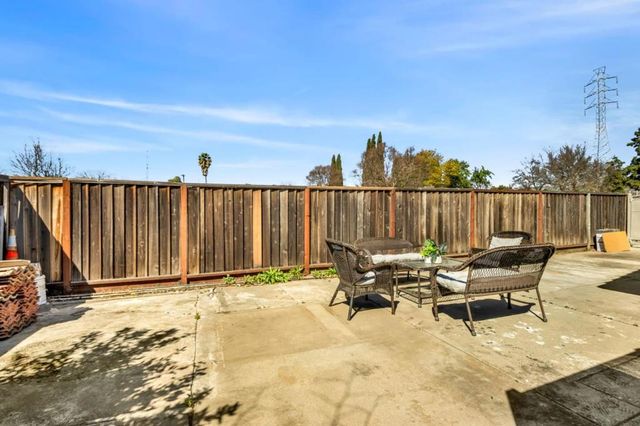 2825 Aetna Way, San Jose, CA 95121