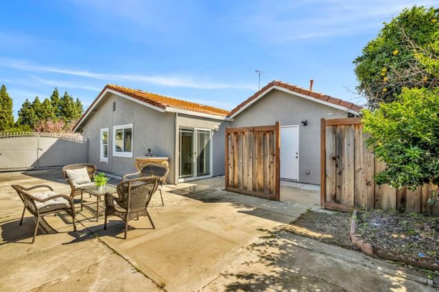 2825 Aetna Way, San Jose, CA 95121