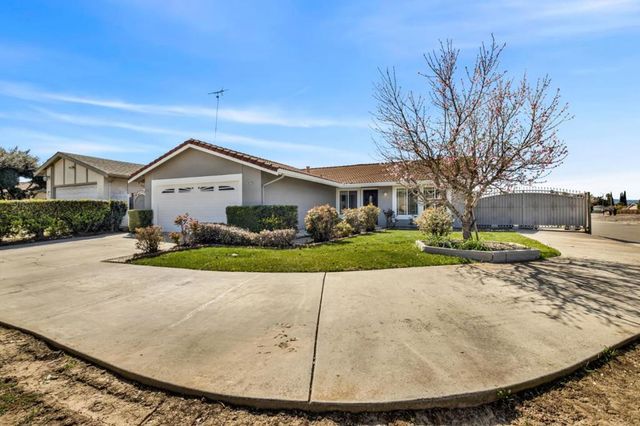 2825 Aetna Way, San Jose, CA 95121