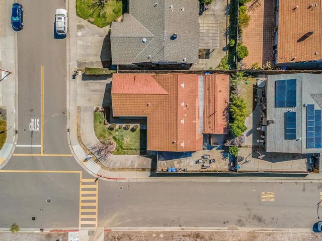 2825 Aetna Way, San Jose, CA 95121