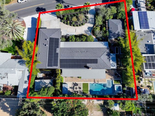 554 & 556 Stratford Dr, Encinitas, CA 92024