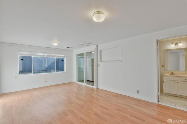 890 48th Avenue, San Francisco, CA 94121