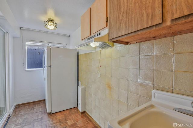 890 48th Avenue, San Francisco, CA 94121