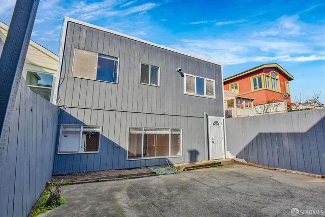 890 48th Avenue, San Francisco, CA 94121