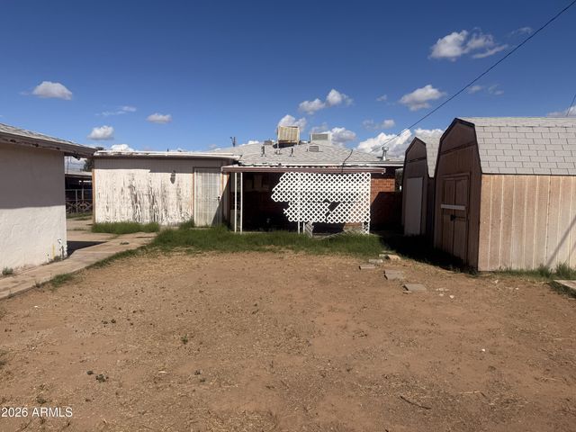 1917 W WHITTON Avenue, Phoenix, AZ 85015