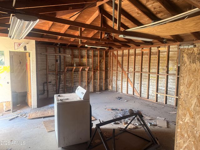 1917 W WHITTON Avenue, Phoenix, AZ 85015