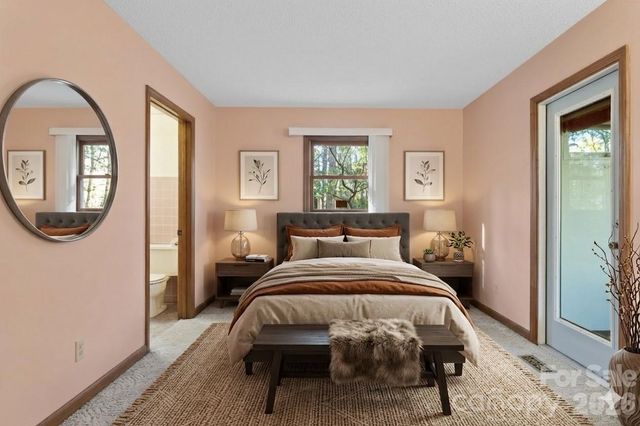 47 Sevier Drive, Hendersonville, NC 28791