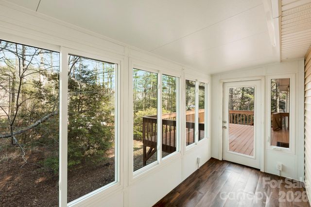 47 Sevier Drive, Hendersonville, NC 28791