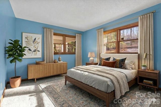 47 Sevier Drive, Hendersonville, NC 28791