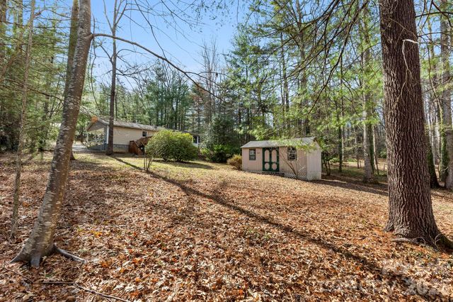 47 Sevier Drive, Hendersonville, NC 28791