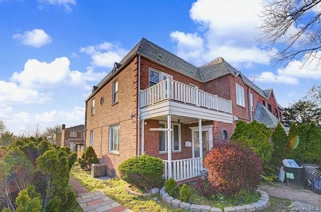 100-01 75th Avenue, Forest Hills, NY 11375