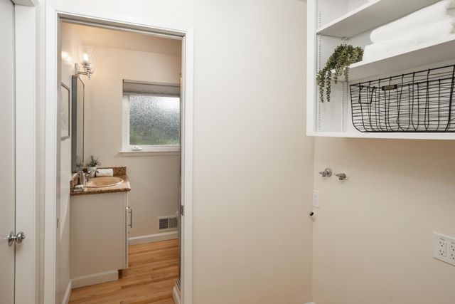 260 Trianon Way, Los Altos, CA 94022