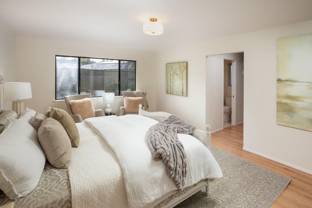 260 Trianon Way, Los Altos, CA 94022