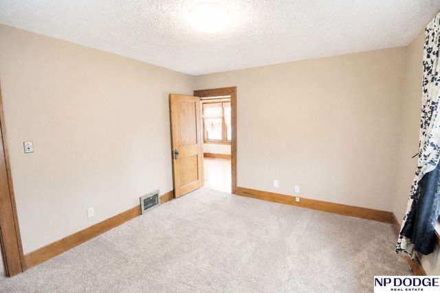 345 W 8th Street, Fremont, NE 68025