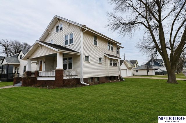 345 W 8th Street, Fremont, NE 68025
