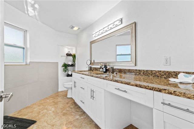 429 Cross ST, North Fort Myers, FL 33903