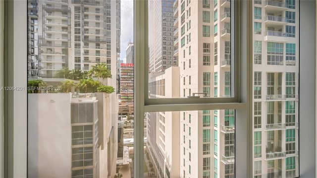 300 Biscayne Boulevard Way 1106E, Miami, FL 33131