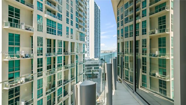 300 Biscayne Boulevard Way 1106E, Miami, FL 33131
