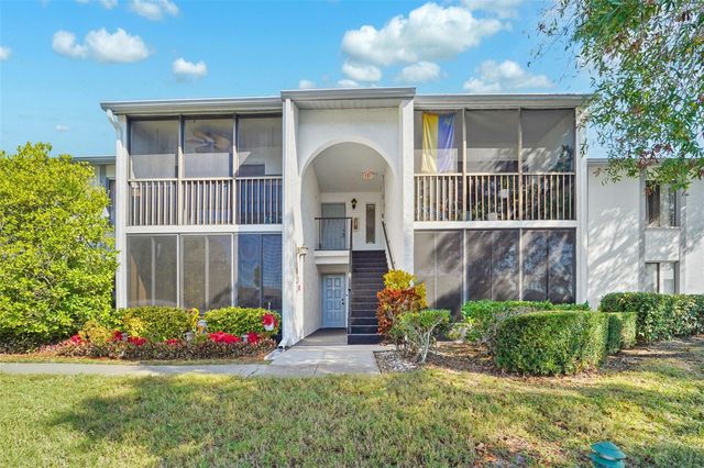 1207 PINE RIDGE CIRCLE W G2, Tarpon Springs, FL 34688