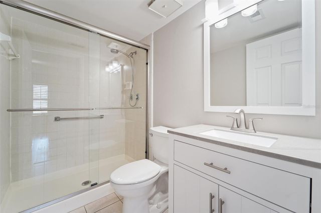 1207 PINE RIDGE CIRCLE W G2, Tarpon Springs, FL 34688