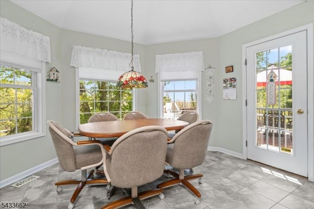 15 Bracken Hill Rd, Hardyston Twp., NJ 07419