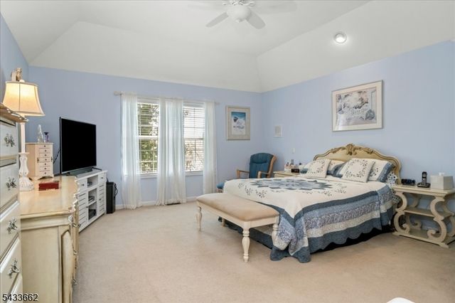 15 Bracken Hill Rd, Hardyston Twp., NJ 07419