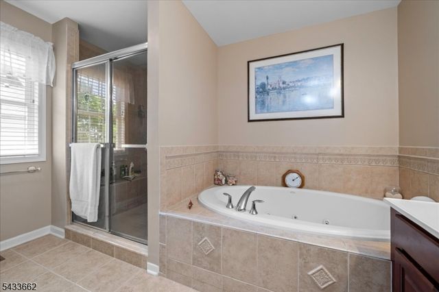 15 Bracken Hill Rd, Hardyston Twp., NJ 07419