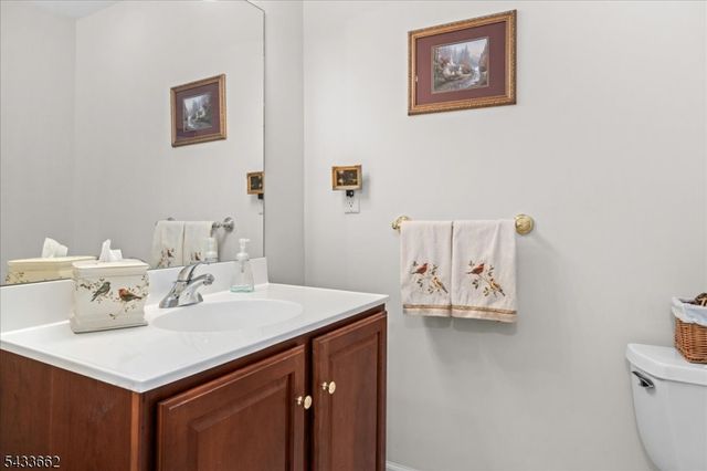 15 Bracken Hill Rd, Hardyston Twp., NJ 07419