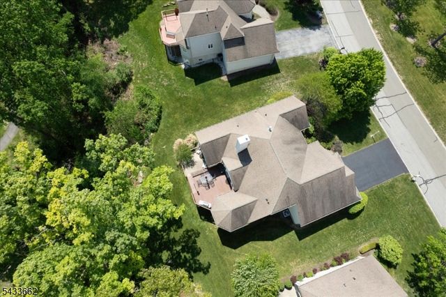 15 Bracken Hill Rd, Hardyston Twp., NJ 07419