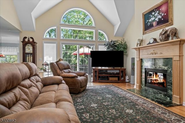 15 Bracken Hill Rd, Hardyston Twp., NJ 07419