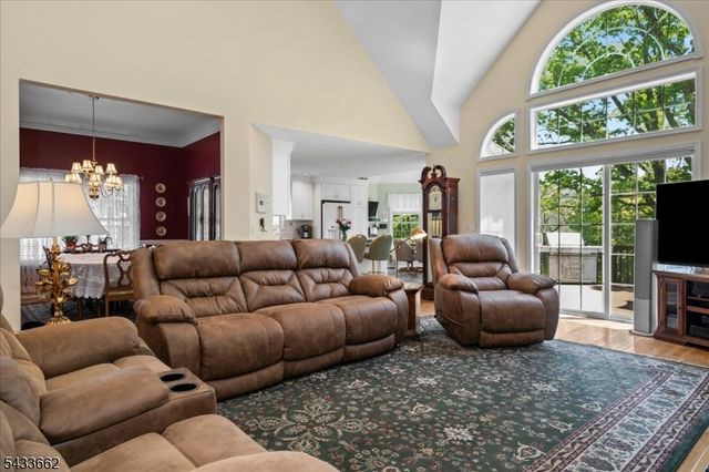 15 Bracken Hill Rd, Hardyston Twp., NJ 07419