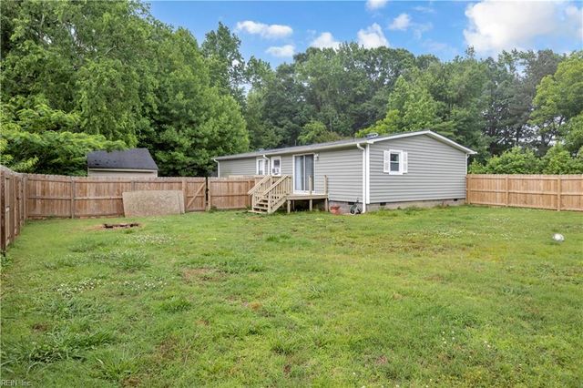 2456 Meadow Brook TRL, Suffolk, VA 23434