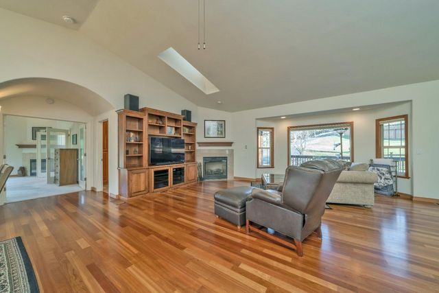 6510 Sly Park Rd, Placerville, CA 95667