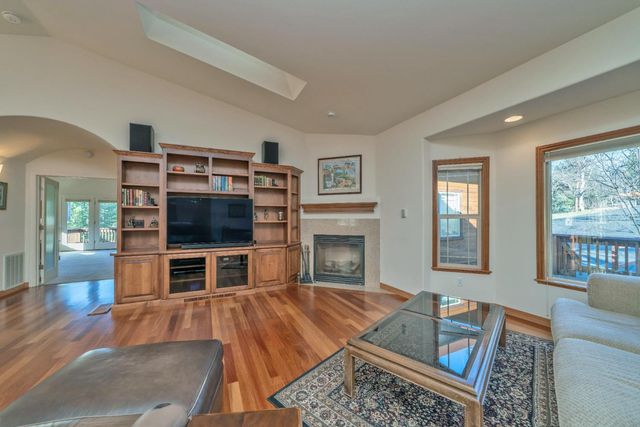 6510 Sly Park Rd, Placerville, CA 95667