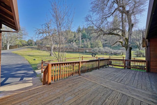 6510 Sly Park Rd, Placerville, CA 95667
