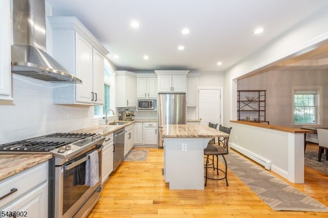 298 Emerson Ln, Berkeley Heights Twp., NJ 07922