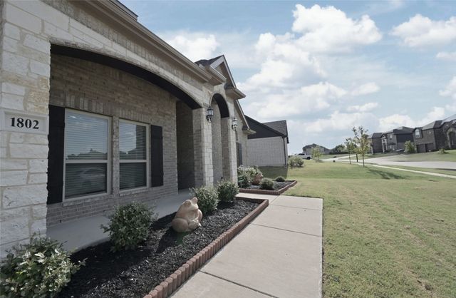 1802 Ranch View Drive, Cedar Hill, TX 75104