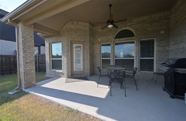 1802 Ranch View Drive, Cedar Hill, TX 75104