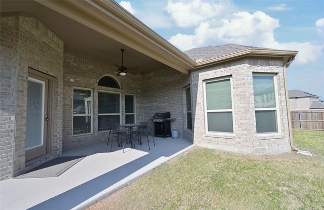 1802 Ranch View Drive, Cedar Hill, TX 75104