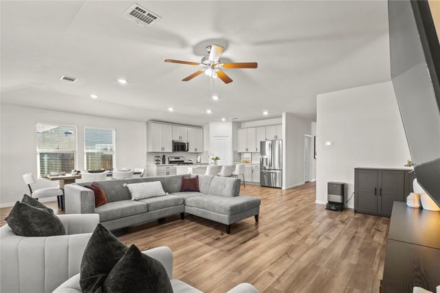 10940 Golden Barrel Court, Fort Worth, TX 76108