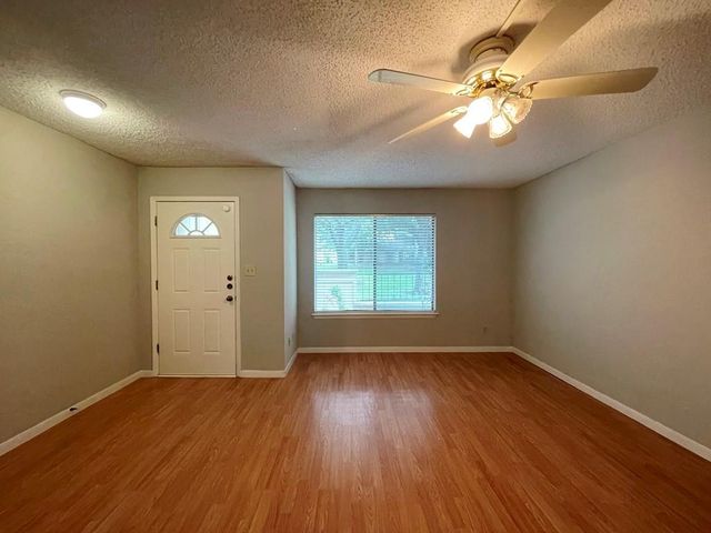 9502 Quail Village LN, Austin, TX 78758