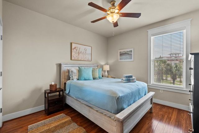 4121 Pointe West Drive 103, Galveston, TX 77554
